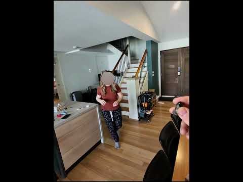 THE VACUUM DOCTOR REPAIRS A CUSTOMERS DYSON DC54