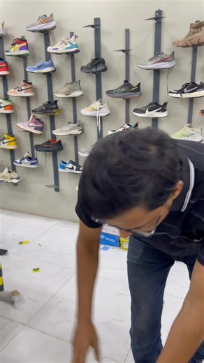 New comfy new in… WhatsApp:03323798608 Address: nazimabad no 2 near aqsa masjid Kareem kabab. | My Foot Boot