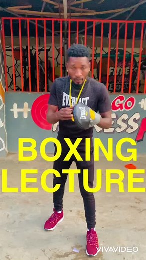 LEARN HOW TO HOLD PAD....COACH TIPO ON IT