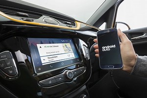Android Auto intègre le GPS Waze