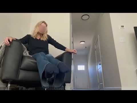 The Lovely Woman in Oxfords and Navy Blue Socks in 5 days (shoe removal and beautiful socked feet)