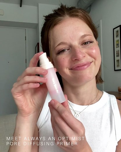 How to use the NEW Always an Optimist Pore Diffusing Primer: 1. Apply 1-2 pumps to clean, moisturized skin. 2. Blend out with your fingertips. 3. Wear as is or follow with Liquid Touch Weightless Foundation. We like to apply with our fingertips—the warmth of our fingertips allow the pigmnents to melt into our skin. @lizzzieanderson is wearing Liquid Touch Weightless Foundation in 160C. We can't wait for you to try Always an Optimist Pore Diffusing Primer—coming April 5th at SEPHORA and RareBeaut