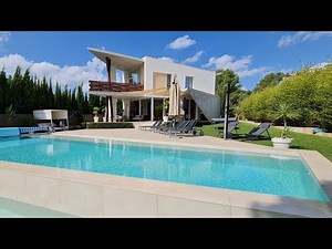 Our Multi Million € Majorca Villa rental tour, just look what’s inside !