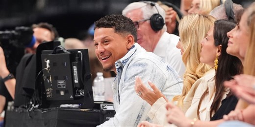 Chiefs’ Patrick Mahomes explains his new hairstyle: ‘Win or lose,’ it was happening
