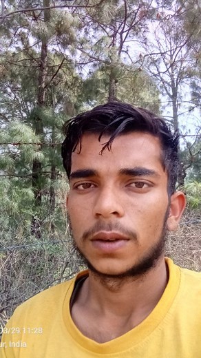 Kapil Sharma on Instagram: "𝗘𝗱𝗶𝘁 𝗙𝗼𝗿 𝗙𝗼𝗹𝗹𝗼𝘄😍⚠️🐍💯 #trendingreels #instagram #reels #explore #page #foryoupage #splendor #bikes #kapil_editx #instagood #trucklove #truck #videos #explorepage #trending #truckreels #trucking #reelsinstagram #eicher #ashokleyland #tata #tatatrucks"