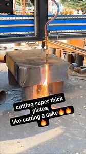 37K views · 86 reactions | Oxy-Fuel Cutting https://tinyurl.com/36bx4n3d | Welding of Welders | Facebook