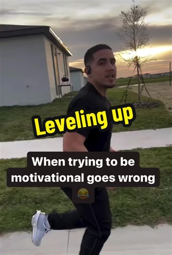 Every day I carry boxes so my future doesn’t have to carry burdens. Motivate yourself. Nobody can want it for you. #mover #moverslife #workethic #motivational