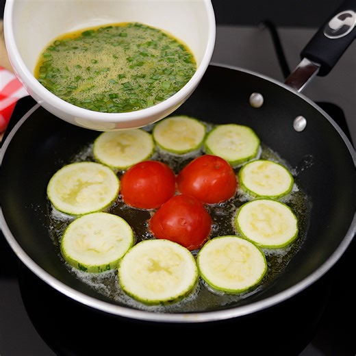 31K views · 101 reactions | The most delicious and easy zucchini recipe you can make in 10 minutes! | Cookery Recipes | Facebook