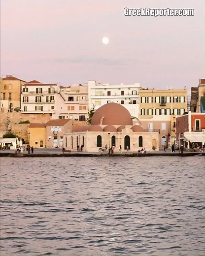 68K views · 1.7K reactions | ❤️ The breathtaking city of Chania on the northwest coast of the island of Crete, Greece. The city is historically important and a hotspot for young, hip Greeks, making it the perfect vacation spot. Full story: https://tinyurl.com/ypyuujxs | Greek Reporter | Facebook