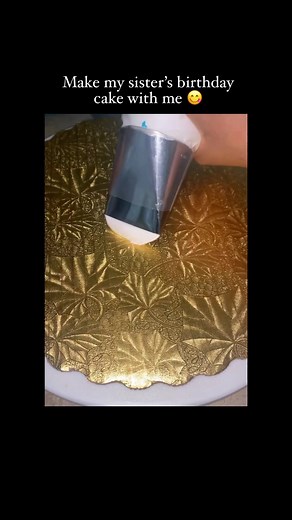 7.5K views · 72 reactions | Happy birthday to my sister Jenny Thompson #35 #cake #cakelife #baker #homebaker #cake #cakedecorating #cakedesign #cakeideas #cakedecorator #cakereel #cakereelsofinstagram #cakereels #cakecakecake #bake #bakersgonnabake #bakebakebake #baker #bakersgonnabake #bakebakebake #cookingfor6ixcakes | Cooking for 6ix- new page | Facebook
