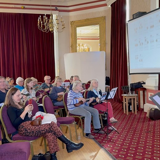 Taken last weekend at the Bracklesham Ukulele weekend in Eastbourne. #brackleshamukuleleweekends | Peter Moss