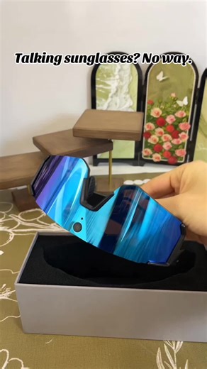 Revolutionary Smart Sunglasses with AI Features