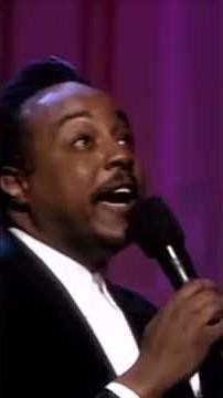 Peabo Bryson performing (can you stop the rain )good music good vibration ￼