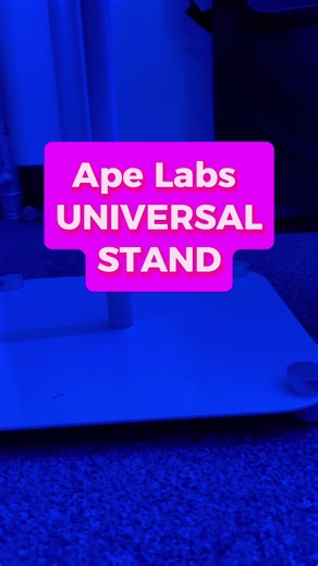 If you’re using Ape Labs lights, this is the stand they were designed for. The Ape Labs UniStand MK2 is built specifically for fixtures like the Maxi, Mini, Neon, Coin, and Can. No bulky tripod legs. No cluttered floor space. Just a clean, professional lighting presentation. Height adjustable from 106–200 cm (41.7–78.7 inches) so you can position your fixtures exactly where they need to be in the room. Simple. Stable. Designed to make Ape Labs lighting look the way it should. Because great light