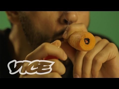 SMOKEABLES: How to Make a Carrot Chillum