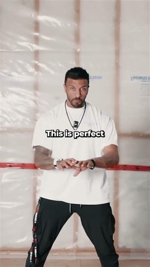 Comment “PROMPT” to get access to 20 codes that will level up your content 👇🏽