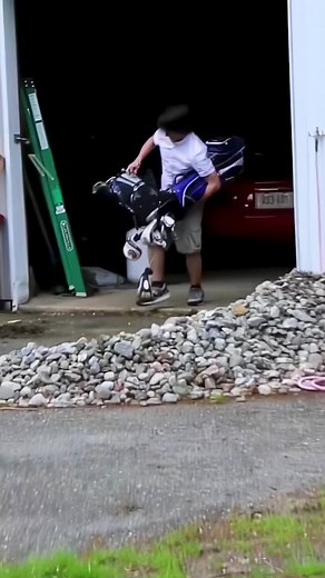 Psycho Family Golfing Adventure