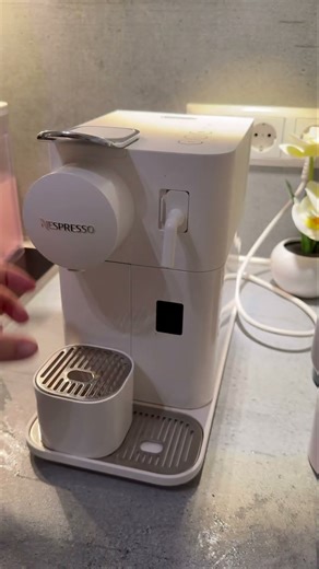 DESCALING NESPRESSO MACHINE #nespressocoffee #descaling