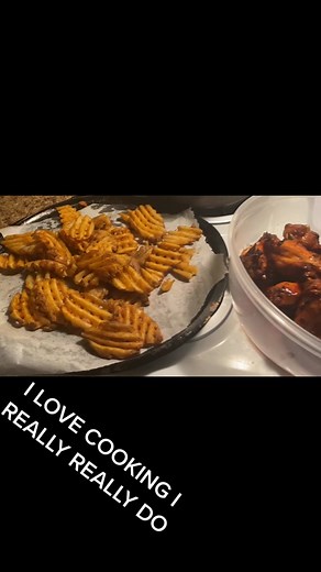 #icook #istayhome #yummyfood #tummyyummies #airfryertiktok #foodie #foodtoktv #ididthat #youeating or #nah #droolworthy