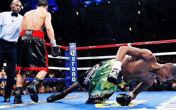 百年难遇的20大KO镜头，根本停不下来，我要第一个镜头就夺走你的WC