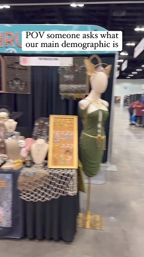 155K views · 3.5K reactions | Target audience acquired? Lol This is a video of our recent @rupaulsdragcon table, and the girlies did not disappoint! We had so many amazing new customers find us, and even a few people that follow us already came over to say hi and try on all the pretty things! .We had so much fun and that’s all because of you guys !!.#fairycore #fantasyjewelry #crowns #sparklythings | Roxy Rose Creations | Facebook