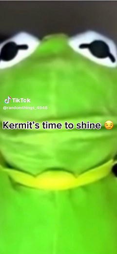 Kermit Cucumber Video and Omegle Puppets: Funny Frog Moments