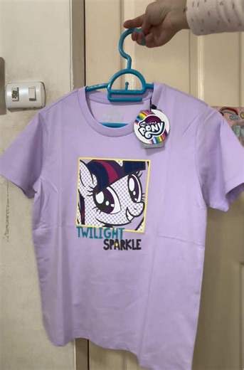 I got these Mlp t-shirt on Sale! 🌈❤️ It was originally 890 baht but It was like 80% off I believe which was like 178 baht which was so worth it! I just bought all of them except the G5 #mylittlepony #mlp #mlpmerch #panpagie