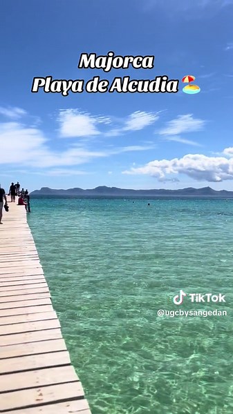 Discover Alcudia Beach in Majorca: A Travel Guide