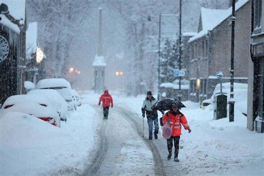 UK snow forecast: Met Office weather chart shows 20 inches of snow to blanket UK in days