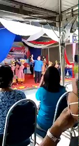 MELAYU NYANYI LAGU TAMIL PENUH SEMANGAT Innisai Paadivarum Song Terbaik Cikgu Ahmad Hawari Menyanyi Dan Menari Rancak! #CinaIndiaMelayuKawan | Cili Padi Is My Buddy