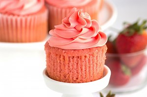 Pink Strawberry Cupcakes