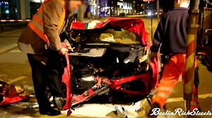 FERRARI 458 vs Smart