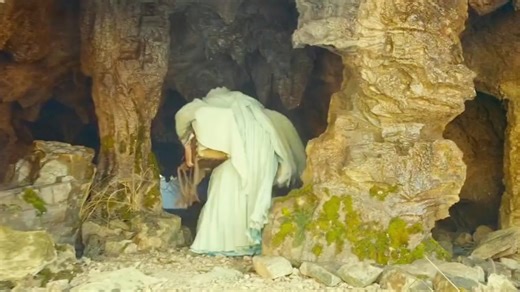 Epic Moments in Film: A Journey Through Iconic Scenes