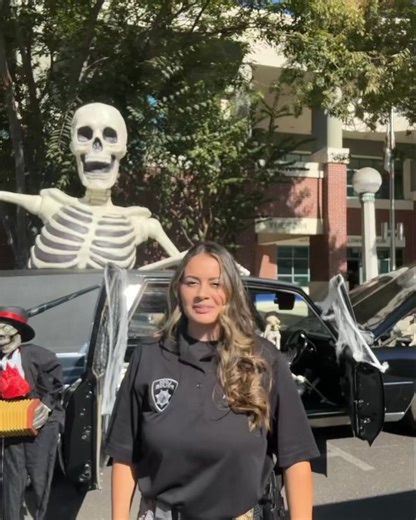 🎃👀 Trunk or Treat 👻👀 It is finally here, today at 4:00 pm, Lodi PD’s 2nd annual Trunk or Treat! Lodi PD encourages everyone to join us for this family-friendly spooky event. 👻 | Lodi Police Department