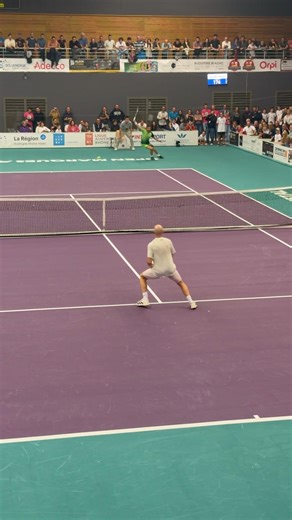 Stan The Man! 😍 Huge backhand winner vs Adrian Mannarino (‪@openmarkalbourgdepeage8529‬ 2025)