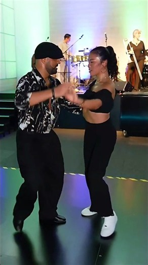 💃 Bailando Sin Parar 🔥 #dança #dance #samba #couple #baile #vibes #dueto