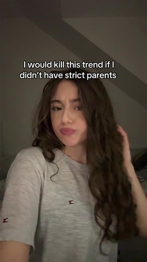 Navigating Short Clothing Trends for Young Fashionistas