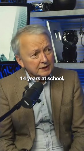 The massive problems with the education system… Visit 👉 https://www.dolfderoos.com/feb27-fb or click the link in my bio to register for my free masterclass on February 27th. | Dolf de Roos
