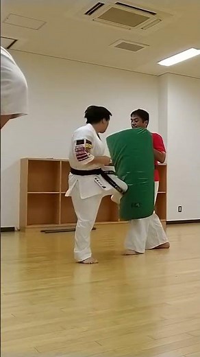 MMA修行帰り 高校生男子 フルコン空手の試合に向けて稽古 #フルコンタクト空手#沖縄剛柔流空手道#古武道#修道會#極真空手#切磋琢磨 #日本徒手空拳道連盟#生涯武道＃青少年育成