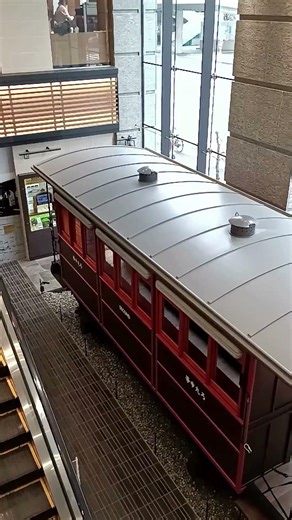 Steam Engines on Display in Japan: JGR Class 110 @ Sakuragicho Cial #steamengines #steamlocomotives