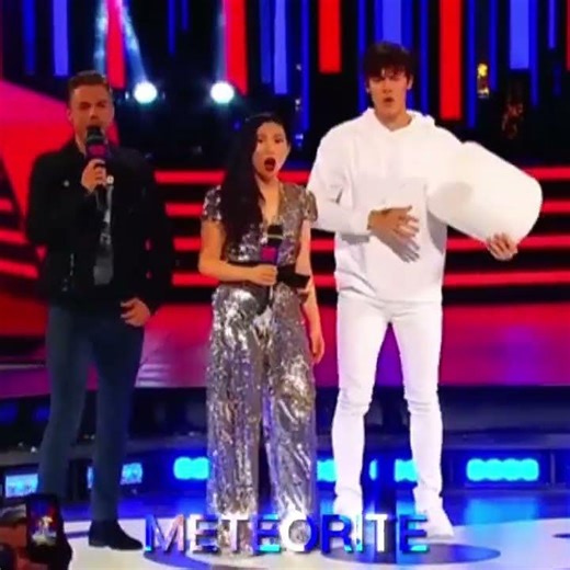 MARSHMALLOW TAKING OFF MASK☠️