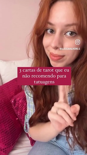 Tatuagens e o Significado do 3 de Espadas no Tarot