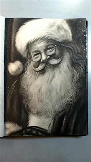 I Drew Santa Claus In A Realistic Style #shorts