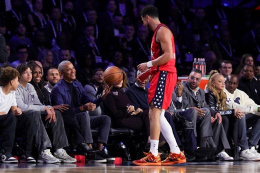 Barack Obama invites people to play at presidential center after NBA All-Star clip goes viral