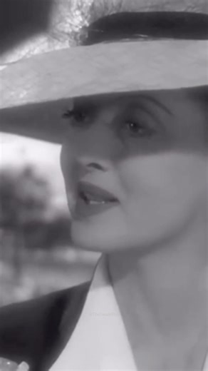 Bette Davis and Paul Henreid co-star in this 1942 classic. Can you guess the name of the film?