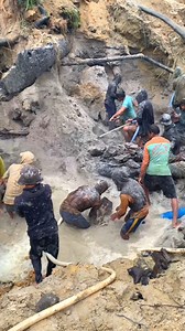 1.8M views · 7K reactions | Shocking the mining world...!!! Fighting for gold material at the gold route location with two Dongfeng mining machines... #Shocking #shock #thebest #The #theboys #mining #mininggold #world #fighter #foryouシ #gold #oro #jewelry #minerals #original #exclusive #router #Location #site #workout #miners #DIY #DONGFENG #unity #trend #fb | Nopelindo Karnopa Railis | Facebook