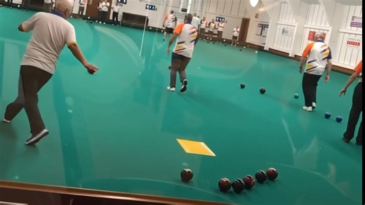 MUSIC UP THE CLUB 🎶 Following our post yesterday on the music in the Bowls hall, it’s been great to see recent footage of just how positively it’s been affecting the mood up the club. The feel-good factor is definitely on the up and our club members and travelling players are LOVING the vibes that the music brings. Just look at the energy during games now! 😜😇 | Gallow Indoor Bowls Club