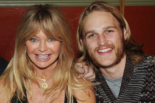 Wyatt Russell says Goldie Hawn's alien story is true, and he has one too