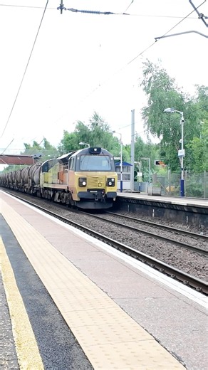 Colas Class 70 Port Of Workington Colas to Aberdeen Waterloo Colas passing Shieldmuir #wcml #colas