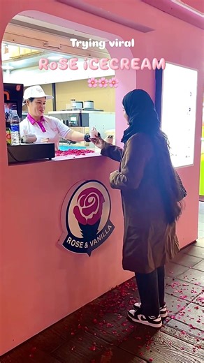 Viral ￼ rose ice cream🧁🌹🌸#dubai #rose #icecream #viral #trending